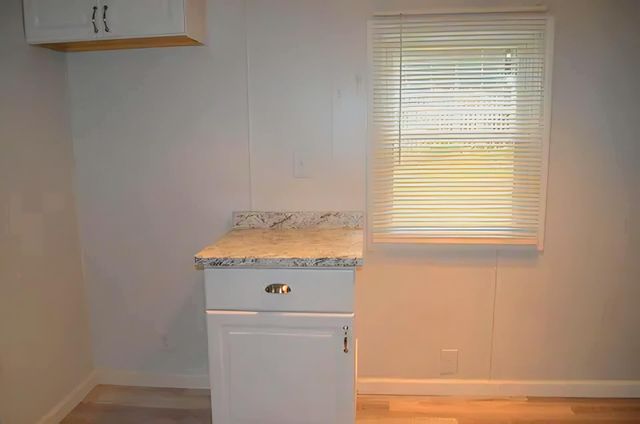 21 Myrtle Street, Cape Fair, MO 65624