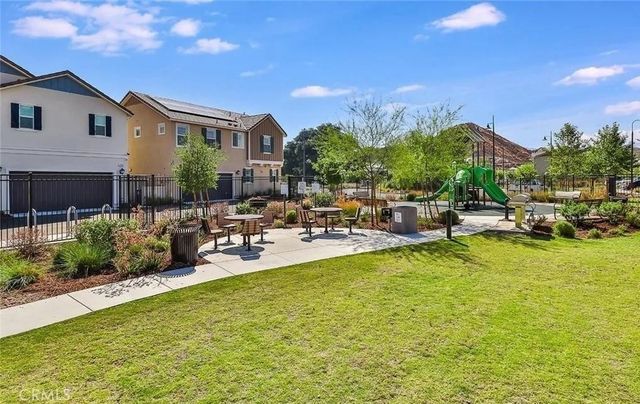 17025 Zion Drive 206, Canyon Country, CA 91387