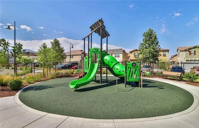 17025 Zion Drive 206, Canyon Country, CA 91387