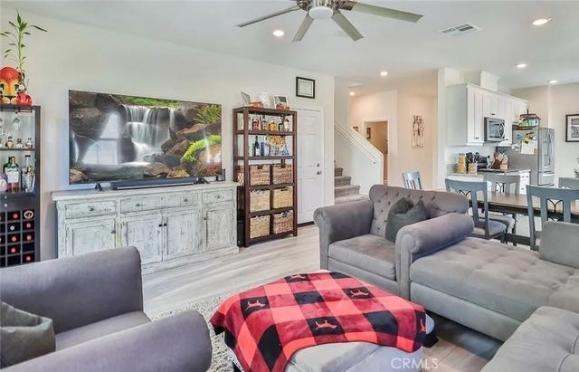 17025 Zion Drive 206, Canyon Country, CA 91387