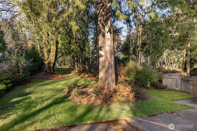 7626 78th Loop NW, Olympia, WA 98502