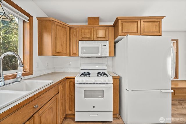 7626 78th Loop NW, Olympia, WA 98502