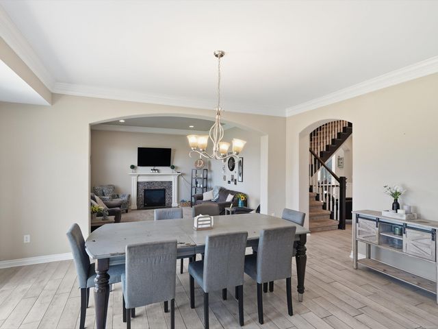 21917 Bellewood Drive, Macomb Twp, MI 48044