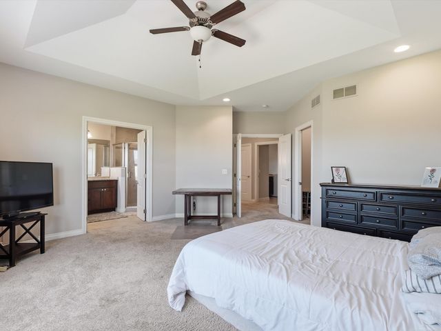 21917 Bellewood Drive, Macomb Twp, MI 48044
