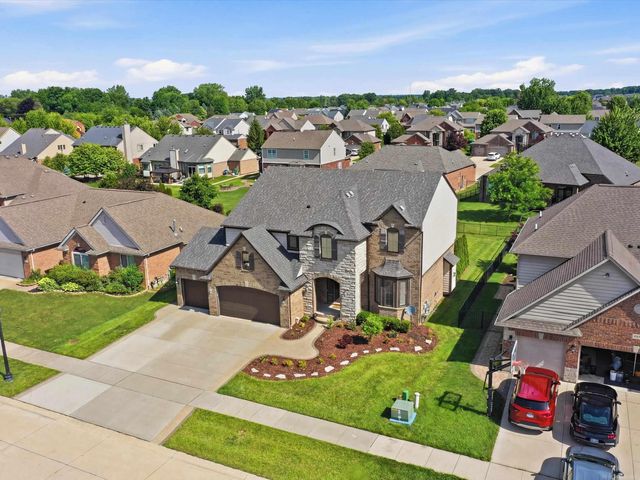 21917 Bellewood Drive, Macomb Twp, MI 48044