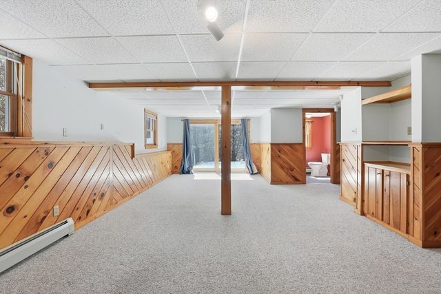 9 Knollwood Dr, Charlton, MA 01507