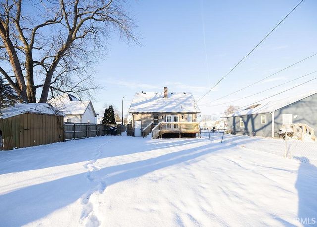 1206 S Madison Street, Muncie, IN 47302