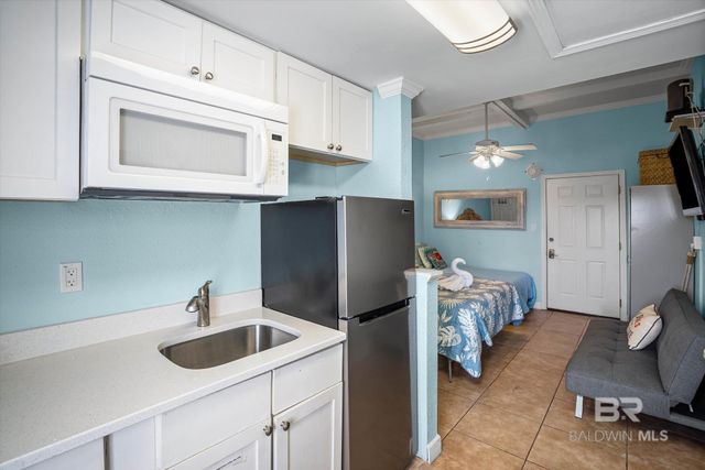 200 E Beach Boulevard 307, Gulf Shores, AL 36542