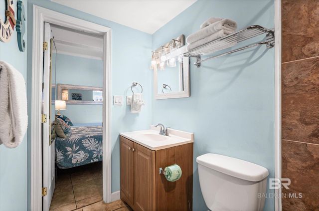 200 E Beach Boulevard 307, Gulf Shores, AL 36542