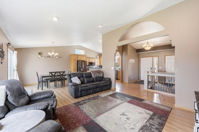 3532 Lincoln Street S, Fargo, ND 58104