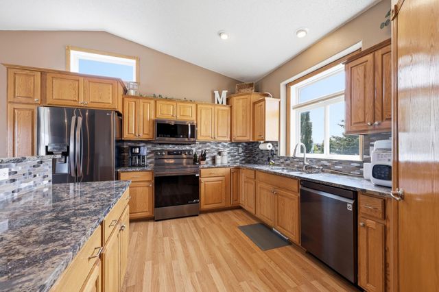3532 Lincoln Street S, Fargo, ND 58104