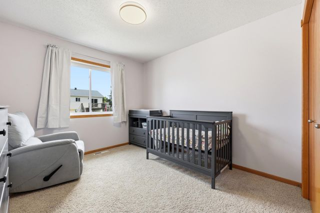 3532 Lincoln Street S, Fargo, ND 58104
