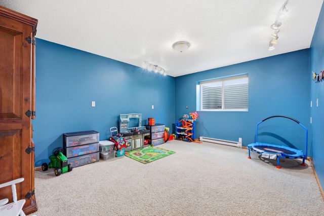 3532 Lincoln Street S, Fargo, ND 58104