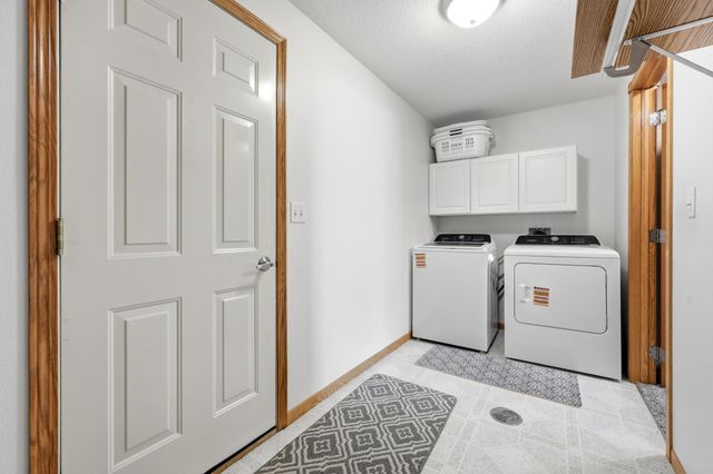 3532 Lincoln Street S, Fargo, ND 58104