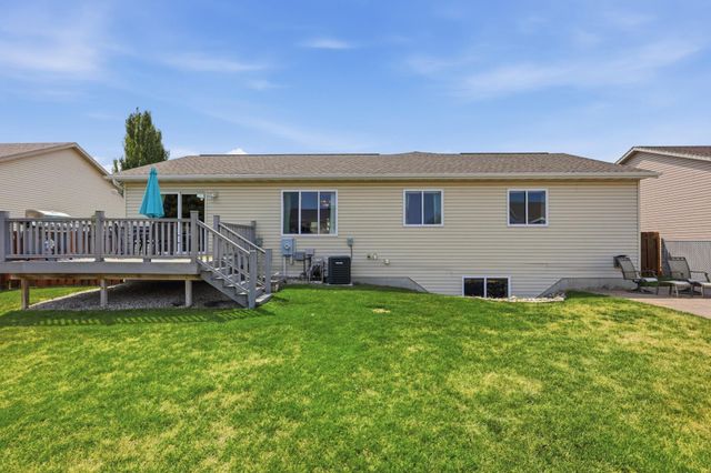 3532 Lincoln Street S, Fargo, ND 58104