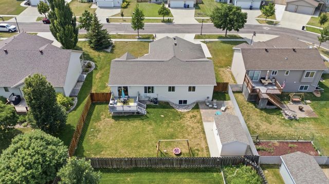 3532 Lincoln Street S, Fargo, ND 58104