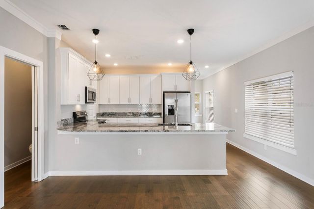 2702 W GRAY STREET A, Tampa, FL 33609