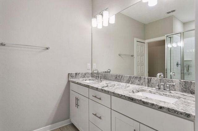 2702 W GRAY STREET A, Tampa, FL 33609