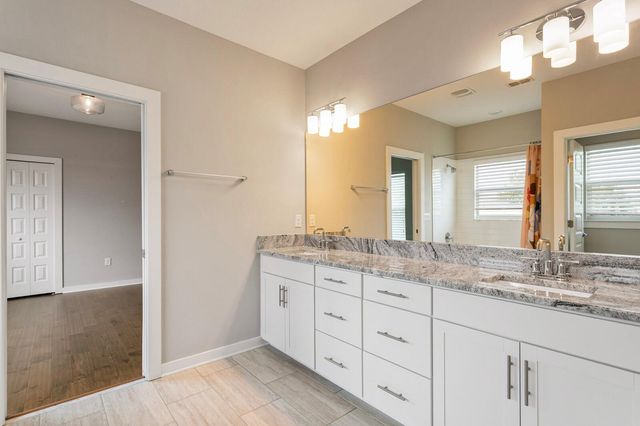 2702 W GRAY STREET A, Tampa, FL 33609