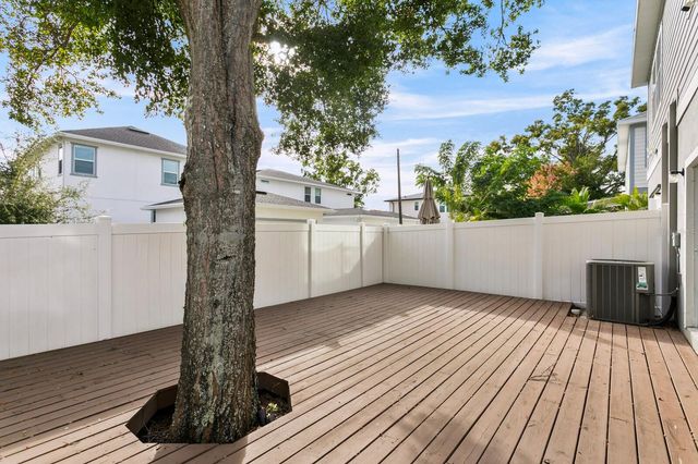 2702 W GRAY STREET A, Tampa, FL 33609