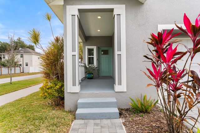 2702 W GRAY STREET A, Tampa, FL 33609