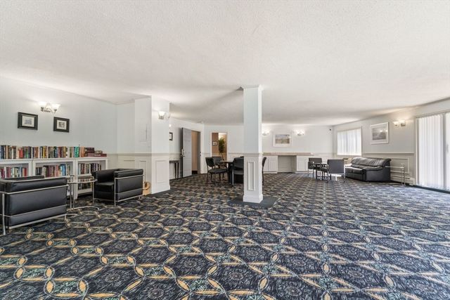 141 Coolidge Avenue 517, Watertown, MA 02472