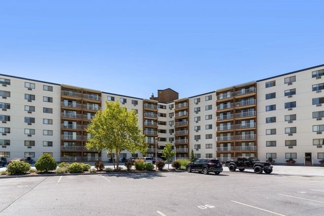 141 Coolidge Avenue 517, Watertown, MA 02472