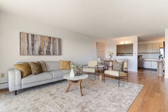 141 Coolidge Avenue 517, Watertown, MA 02472