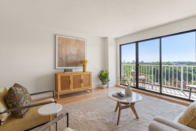 141 Coolidge Avenue 517, Watertown, MA 02472