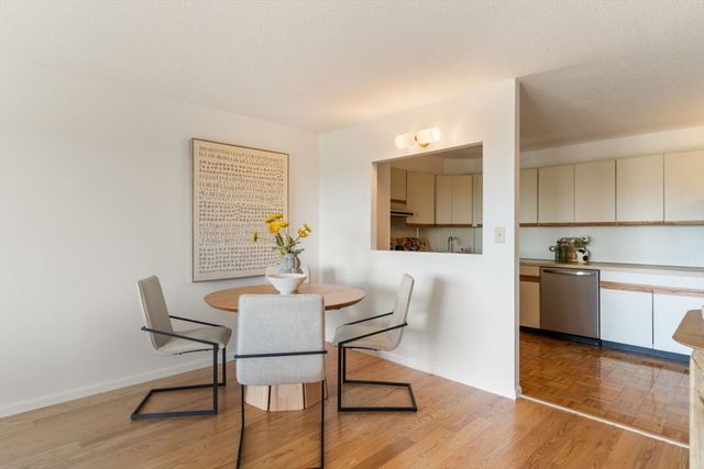 141 Coolidge Avenue 517, Watertown, MA 02472