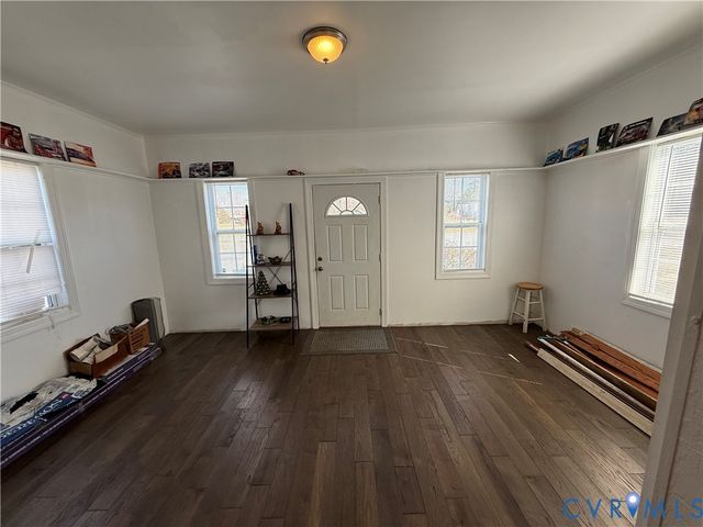 129 Cheaneys Bridge Rd, Dunnsville, VA 22454