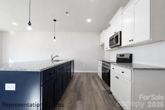 4743 Muskogee Drive, Charlotte, NC 28227