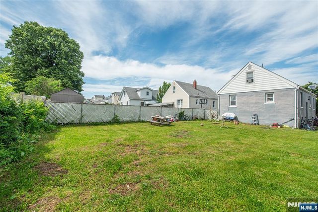 43 Fritz Street, Bloomfield, NJ 07003