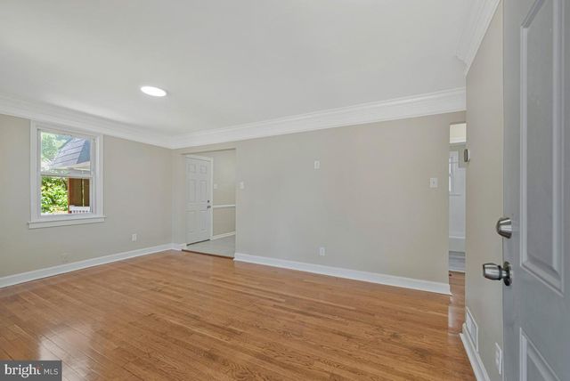 9035 48TH PL, College Park, MD 20740