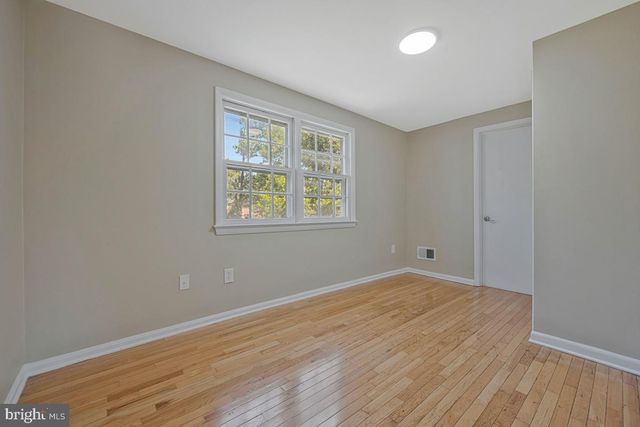 9035 48TH PL, College Park, MD 20740