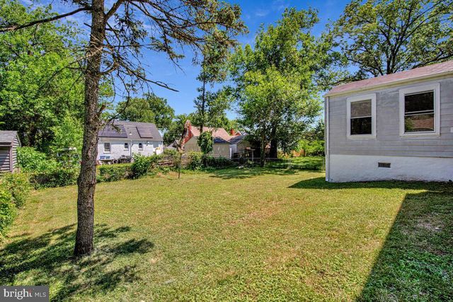 9035 48TH PL, College Park, MD 20740