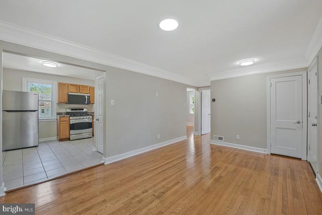 9035 48TH PL, College Park, MD 20740