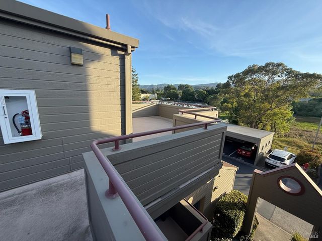 302 Mariner Way, Novato, CA 94945