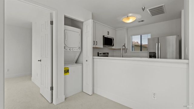 302 Mariner Way, Novato, CA 94945