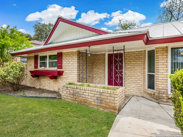 626 Fawndale, Windcrest, TX 78239