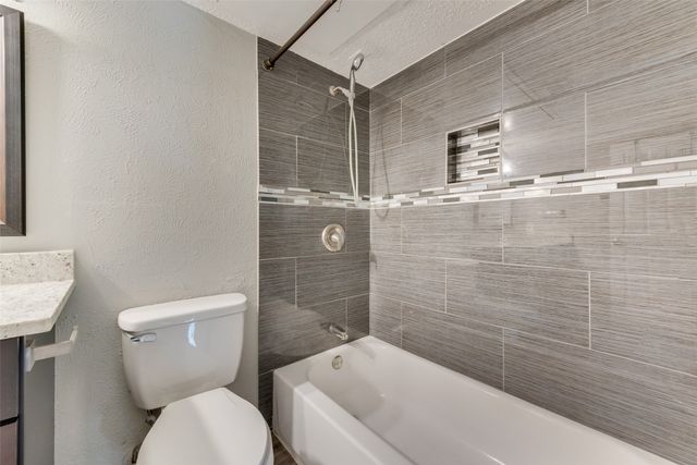 18333 Roehampton Drive 1037, Dallas, TX 75252