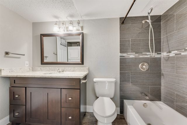 18333 Roehampton Drive 1037, Dallas, TX 75252