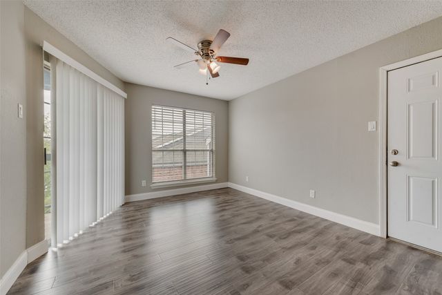 18333 Roehampton Drive 1037, Dallas, TX 75252
