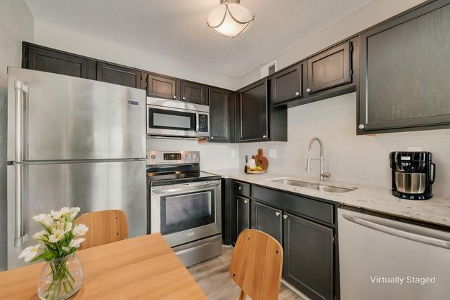 18333 Roehampton Drive 1037, Dallas, TX 75252