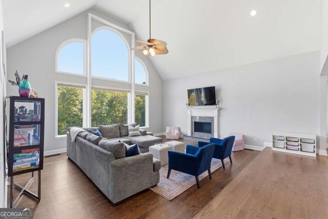 628 Goldpoint Trace, Woodstock, GA 30189