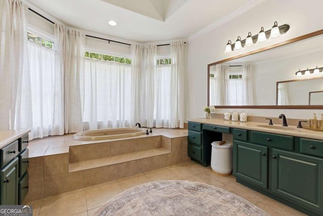 628 Goldpoint Trace, Woodstock, GA 30189