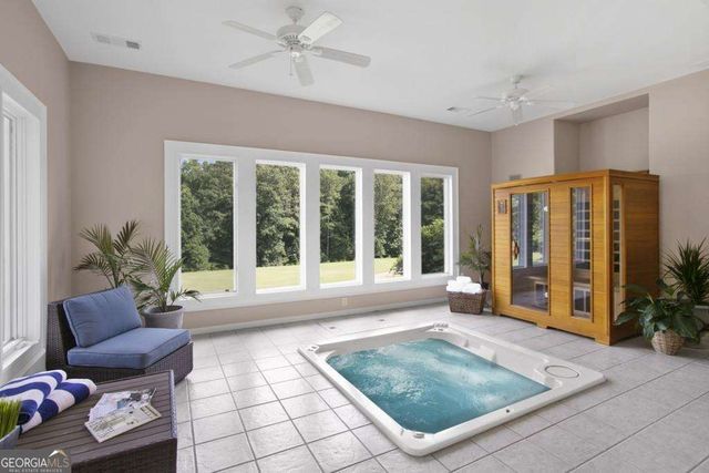 628 Goldpoint Trace, Woodstock, GA 30189