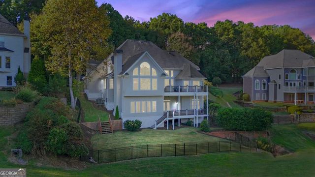 628 Goldpoint Trace, Woodstock, GA 30189