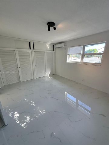 1520 NE 56TH ST 8, Fort Lauderdale, FL 33334