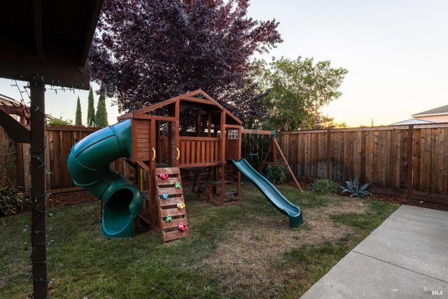 4109 Cedarvale Ct, Fairfield, CA 94534